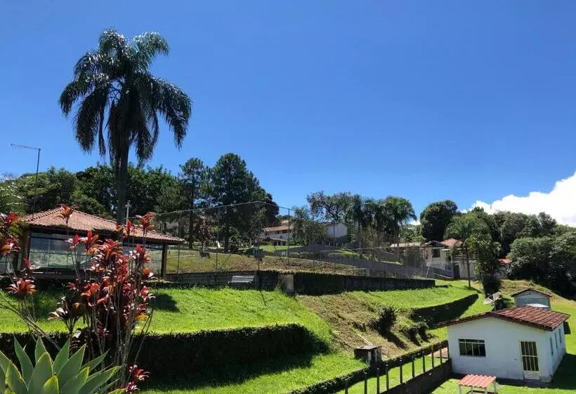 ペンション Chacara Papagaios