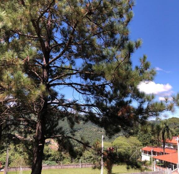 펜션 Chacara Papagaios