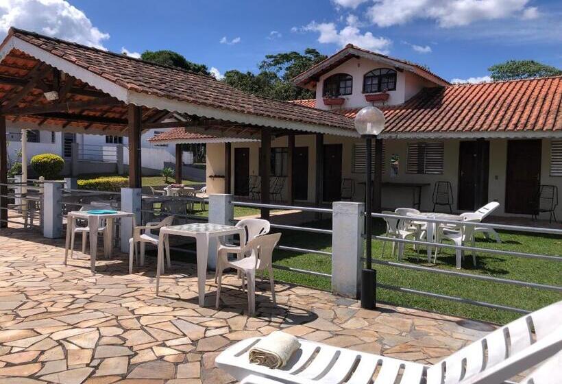 펜션 Chacara Papagaios