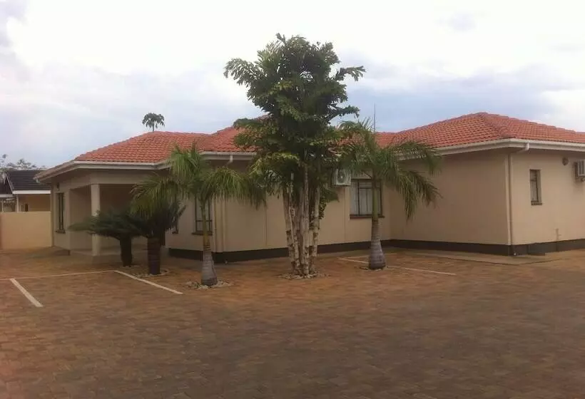 پانسیون Cycad Palm Guest House