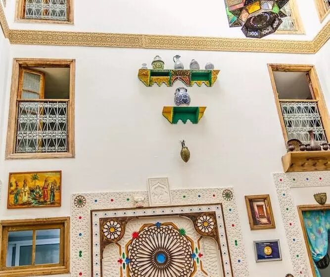 Sendis Hostel
