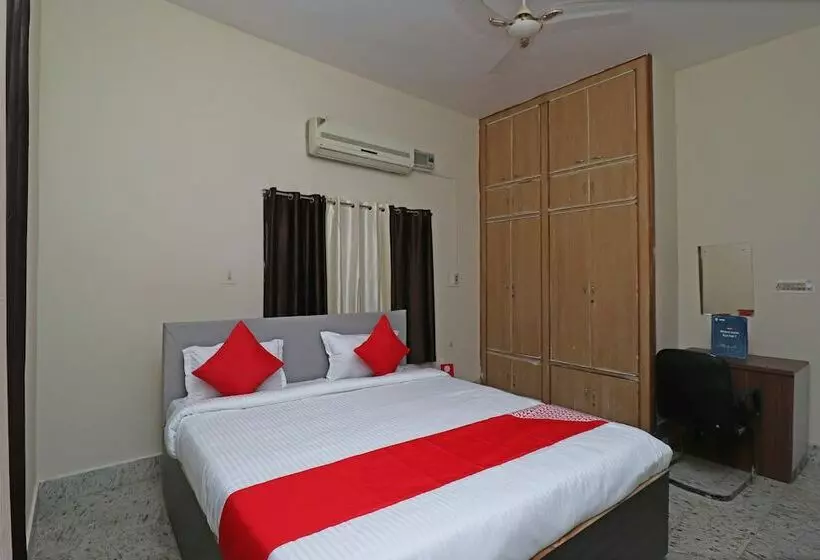 ホテル Oyo 29205 Bhubaneswar Pride