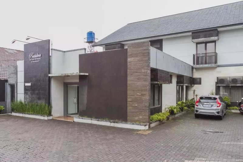 Hotelli Reddoorz @ Cikutra 3