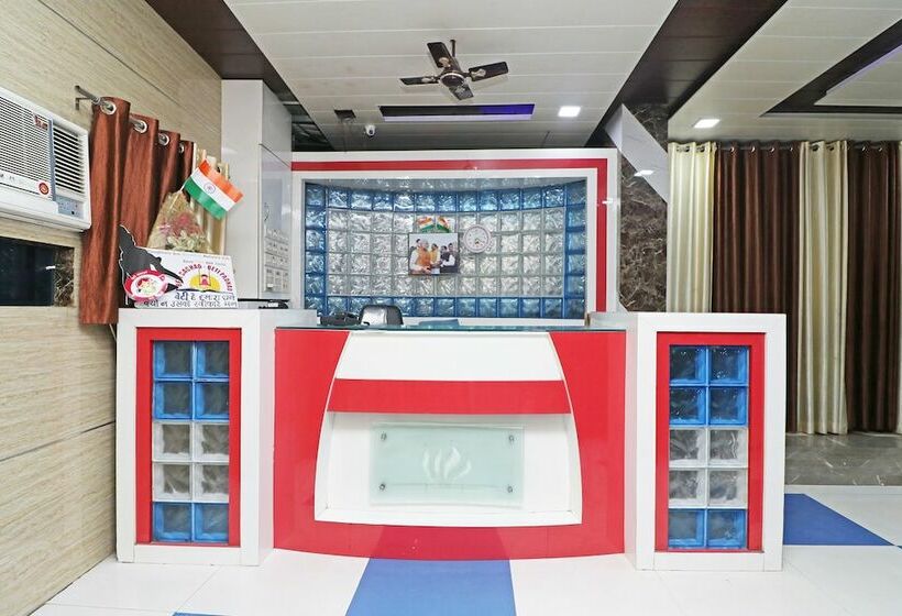 Oyo 28169 Hotel Sagar