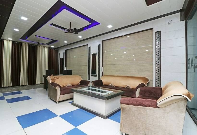 Oyo 28169 Hotel Sagar