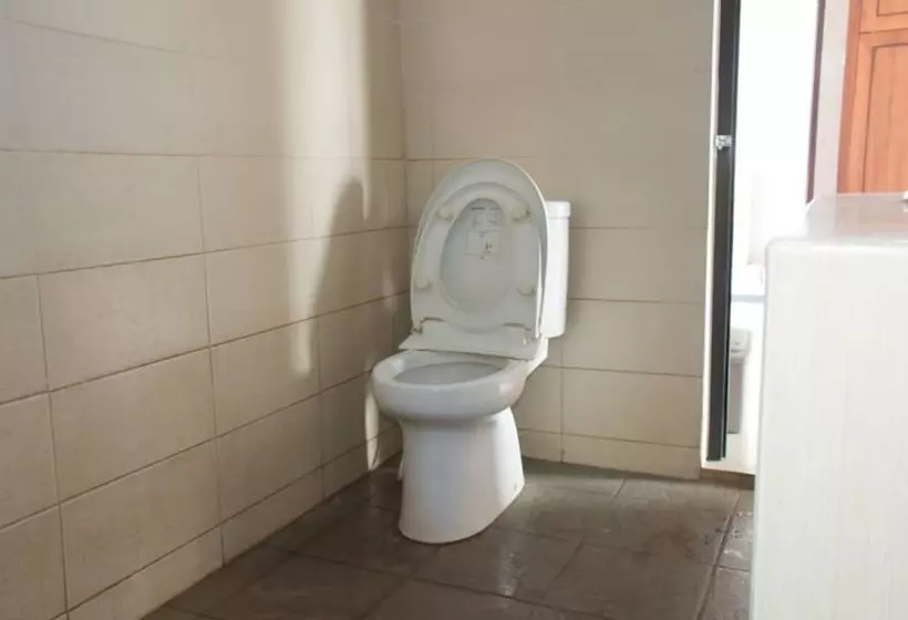 ペンション Reddoorz Syariah Near Rs Graha Husada Lampung