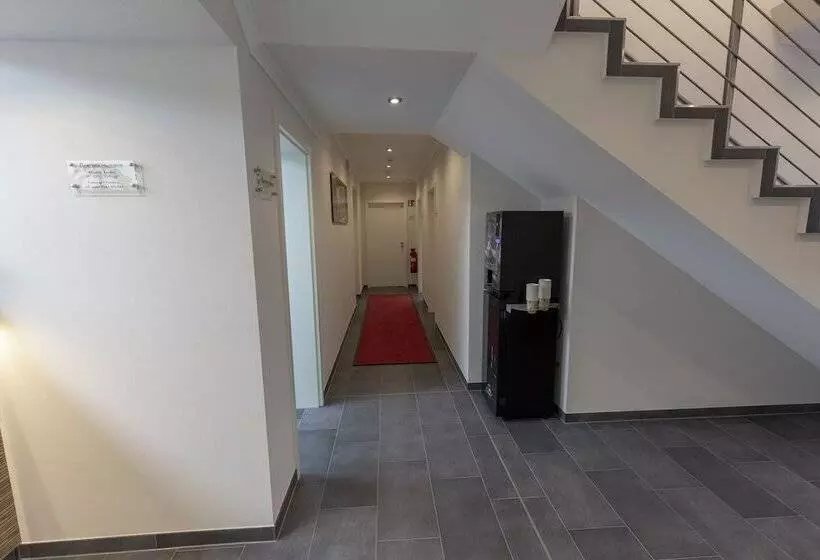 هتل Mey