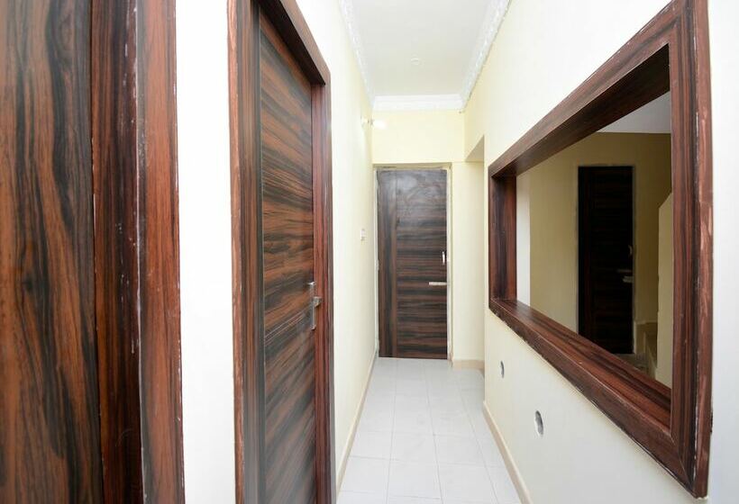 בית מלון כפרי Oyo 28179 Ambay Guest House