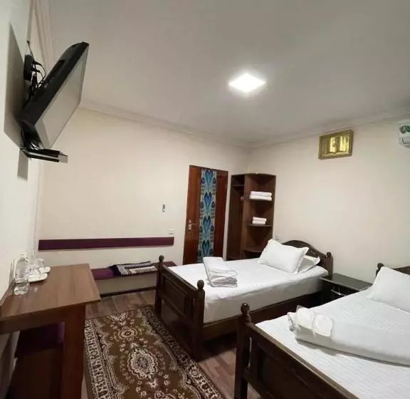 پانسیون Al Mansur