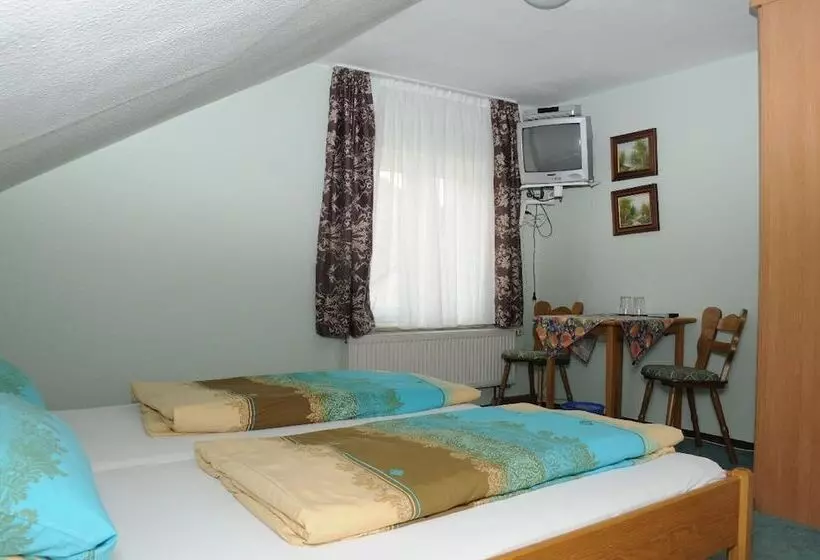 Pension Holzapfel