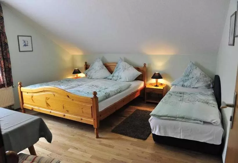 Pension Holzapfel