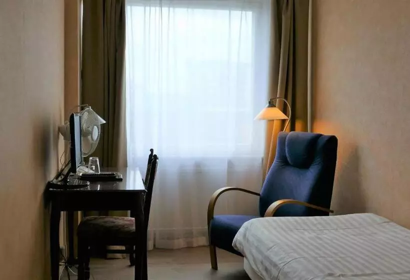 Retkeilymaja Linnanpiha Bed & Breakfast