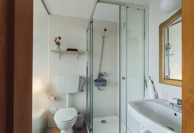 ベッドアンドブレックファースト Yey Atouguia Da Baleia