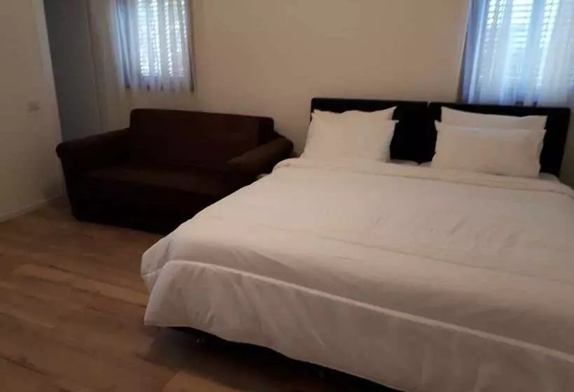 Aamiaismajoitus (B&B) Etty S House