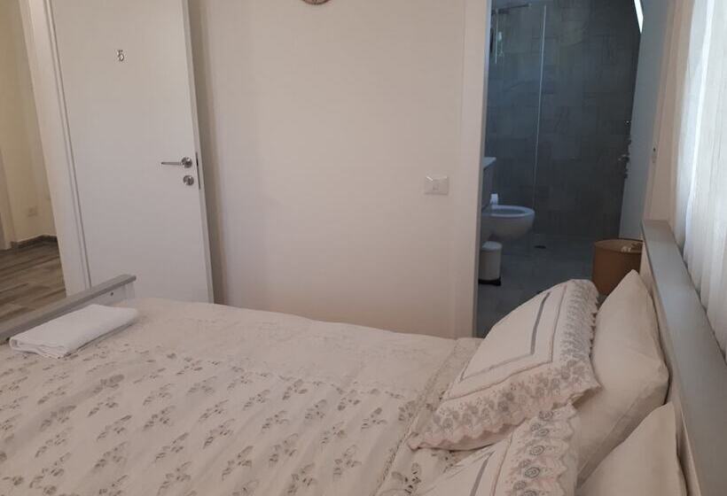 Aamiaismajoitus (B&B) Etty S House