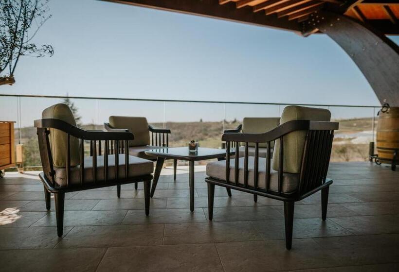 تختخواب و صبحانه Vinska Kuca Kovacevic