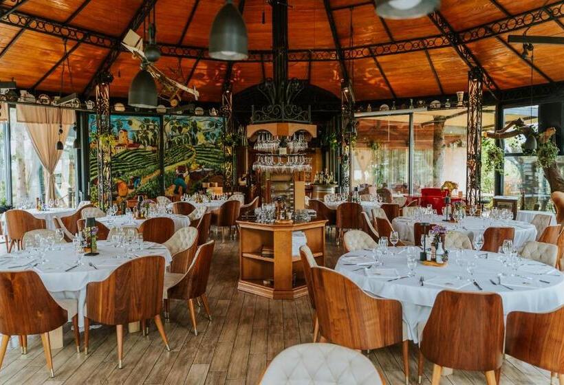 تختخواب و صبحانه Vinska Kuca Kovacevic