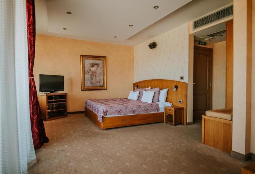 تختخواب و صبحانه Vinska Kuca Kovacevic