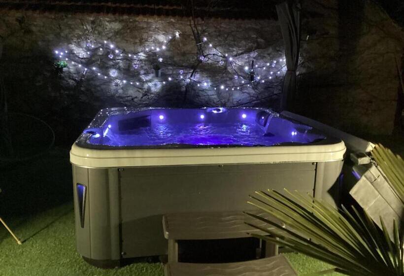 ベッドアンドブレックファースト La Grange