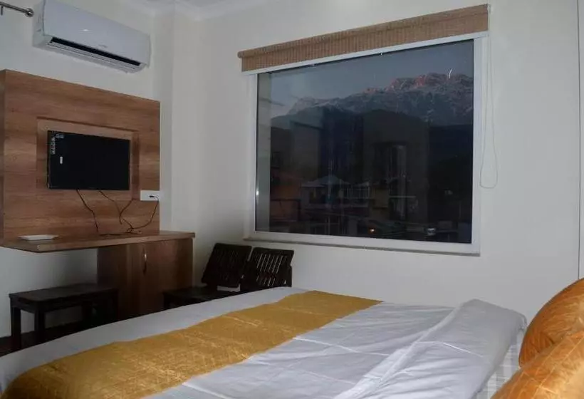 هتل Himalaya Inn