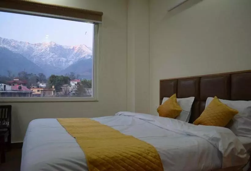 هتل Himalaya Inn