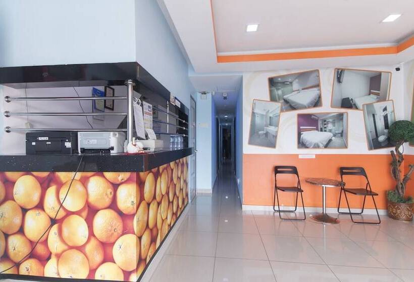 酒店 Oyo 950 Orange