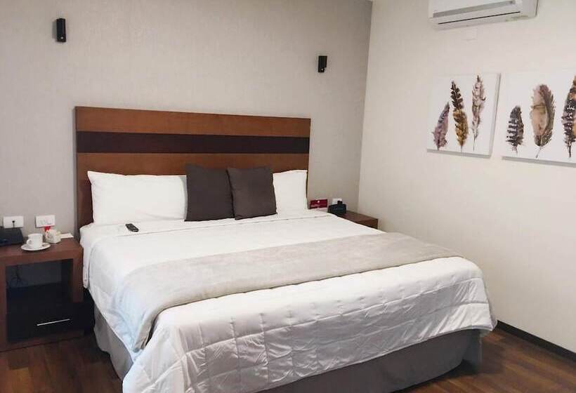 فندق Plaza Catedral