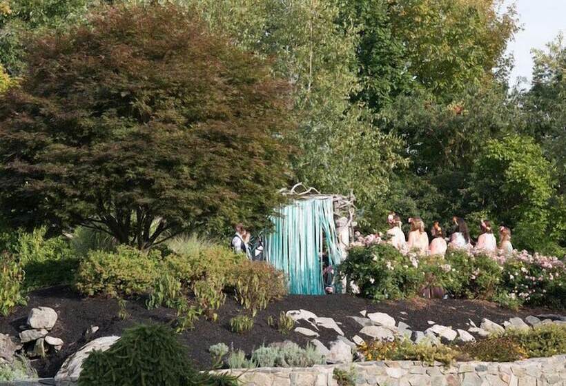 فندق صغير The Red Lion Inn