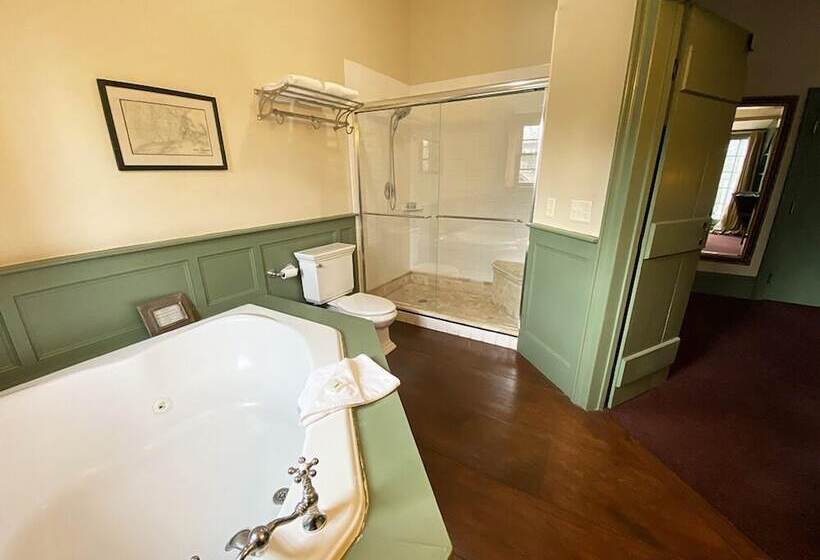 فندق صغير The Red Lion Inn