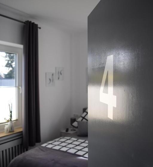 膳宿费 Diepholzer–boardinghouse