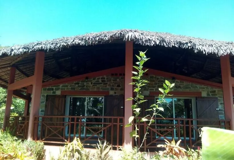 هاستل Zara Village