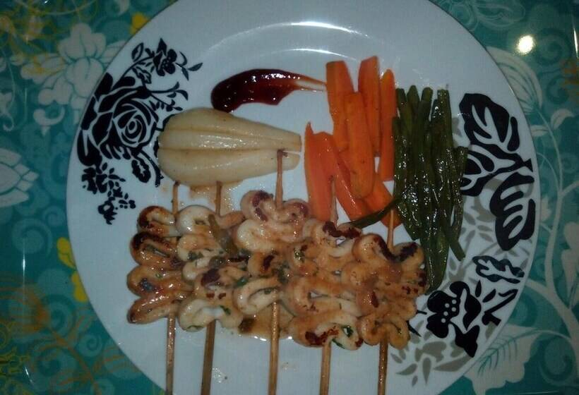 هاستل Zara Village