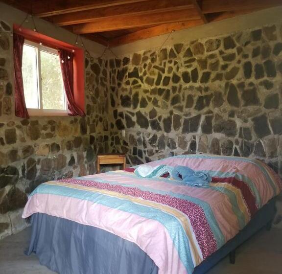 Ch'i Bocól Community Hostel