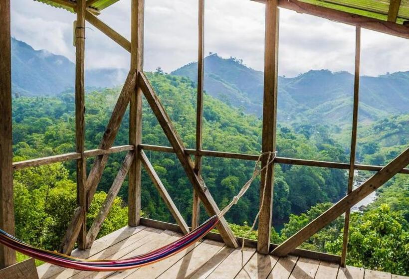 Ch'i Bocól Community Hostel