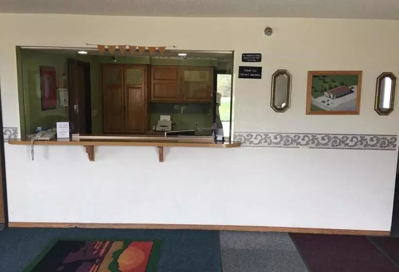 Hotelli Prairie Rose Inn