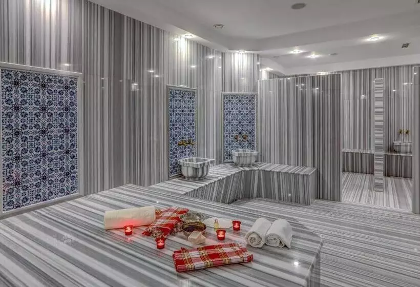 Merit Grand Mosta Spa Hotel & Casino