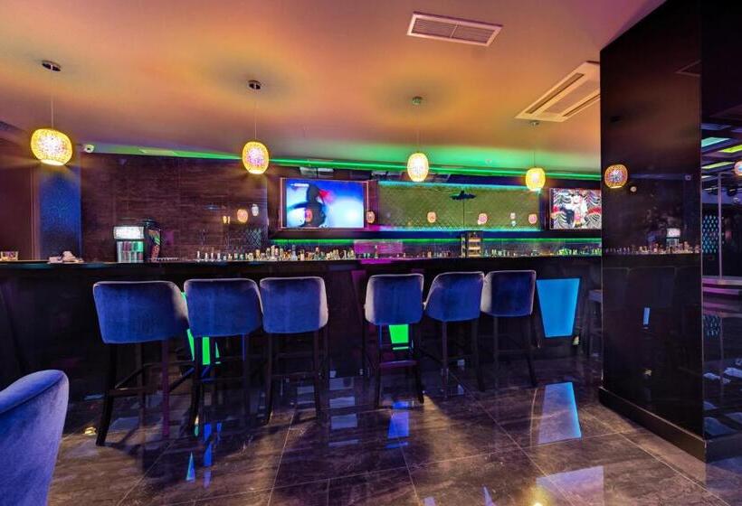 Merit Grand Mosta Spa Hotel & Casino