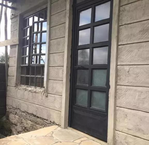 استراحتگاه Bubbles Hotel Thika