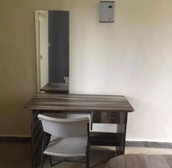 استراحتگاه Bubbles Hotel Thika