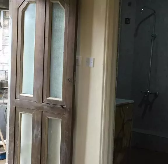 استراحتگاه Bubbles Hotel Thika