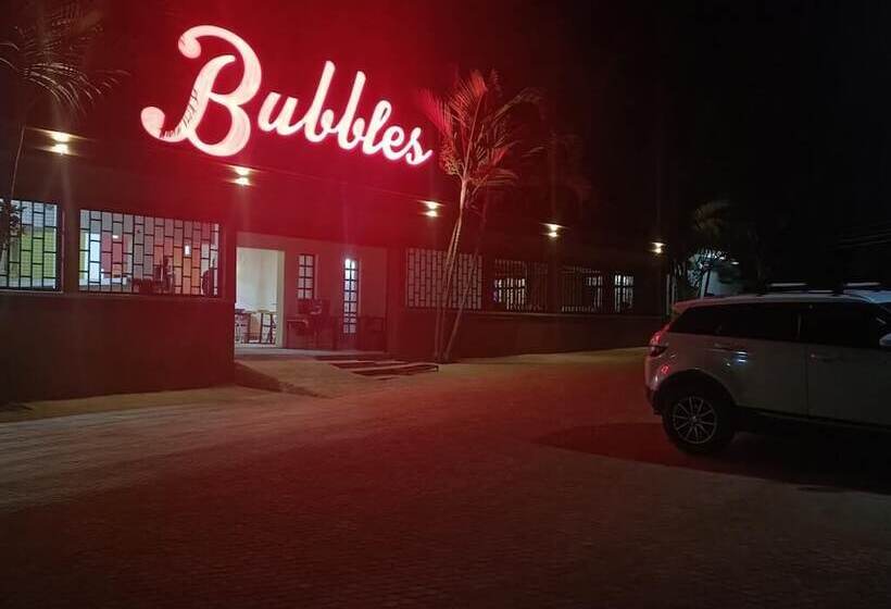 استراحتگاه Bubbles Hotel Thika