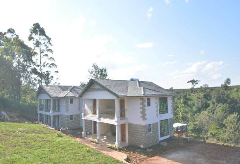 استراحتگاه Bubbles Hotel Thika