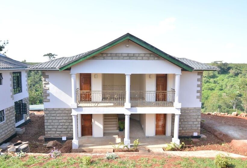 استراحتگاه Bubbles Hotel Thika