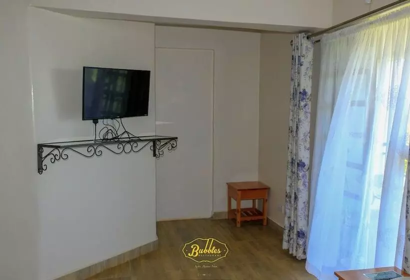 استراحتگاه Bubbles Hotel Thika