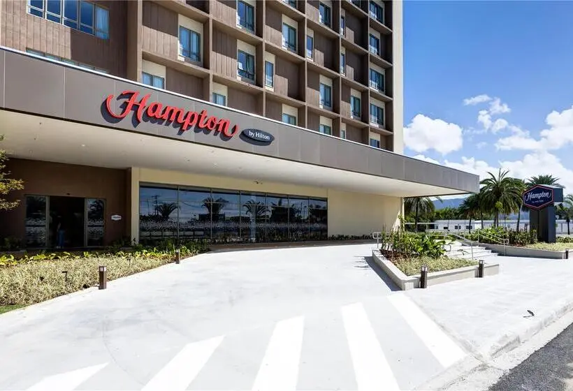 ホテル Hampton By Hilton Caraguatatuba Serramar