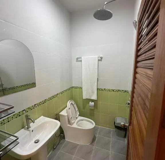 Majatalo Chotam Townhouse