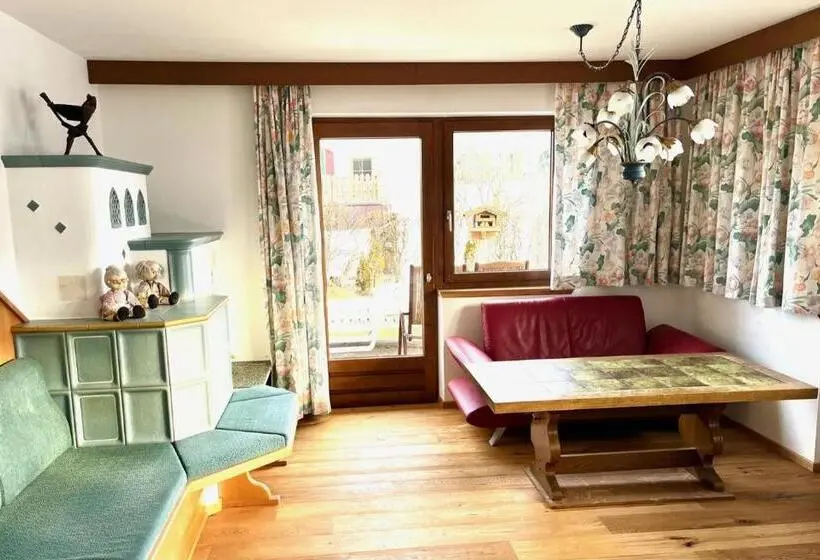 ベッドアンドブレックファースト Gästehaus Hohe Salve