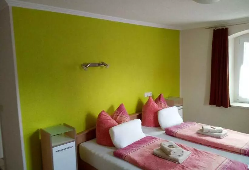 Gaststätte & Pension Jägerwäldchen