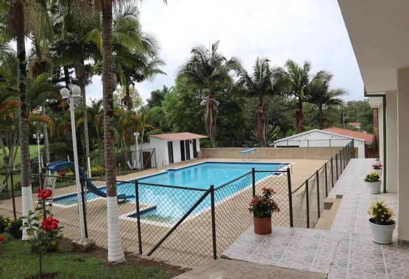 ホテル Bed And Breakfast Campestre El Estoril