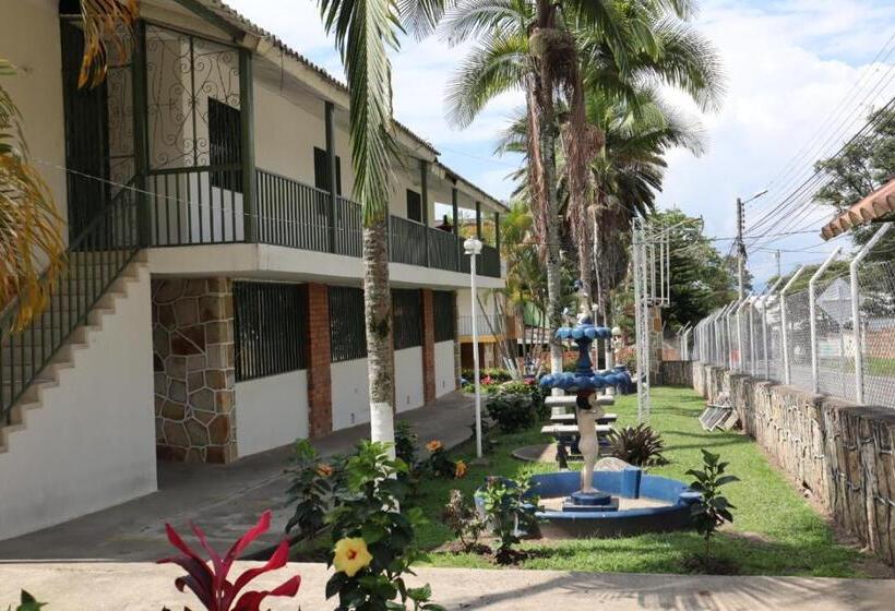 ホテル Bed And Breakfast Campestre El Estoril